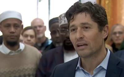 Watch how Minneapolis mayor panders to Somalis in worst way during fraud scandal