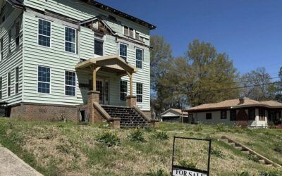 Home sales rebound in February as lower mortgage rates boost activity