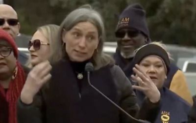 Democrat twists herself into pretzels when confronted with own statement on Portland border patrol shooting