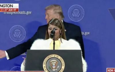 ‘Number one fan’ Nicki Minaj joins Trump on stage