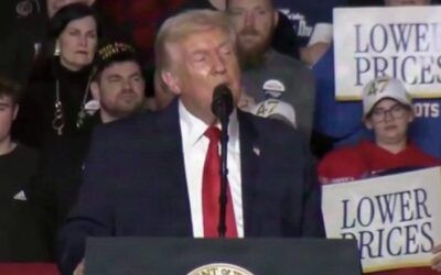 Trump announces John Deere will build only excavator made in US