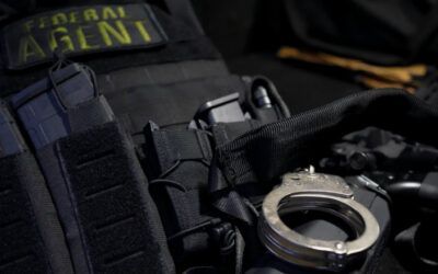 Border officials slap cuffs on five fugitives