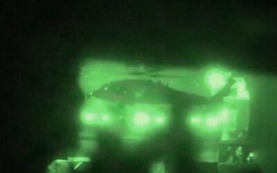 Watch US Marines rappel onto Iranian blockade runner