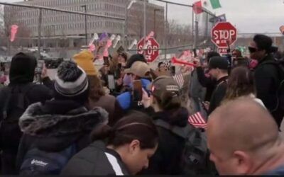 Video shows assault on Conservative journalist being planned in advance