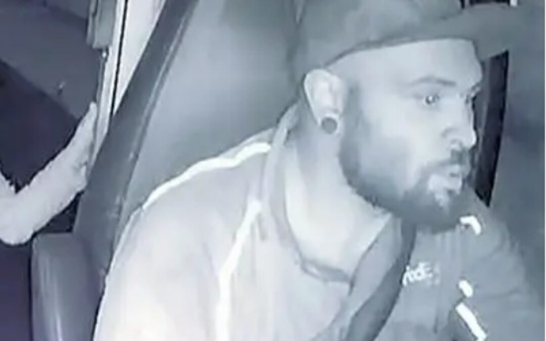 Truly haunting photo shows 7-year-old girl alive, on her knees as Fed-Ex driver took her