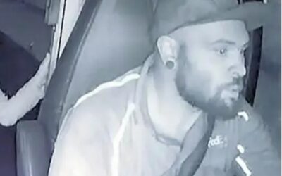 Truly haunting photo shows 7-year-old girl alive, on her knees as Fed-Ex driver took her