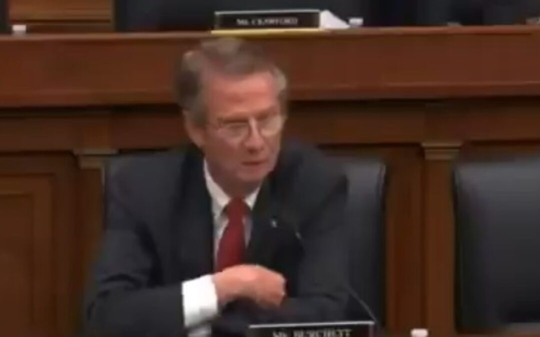 Disgusted Republican storms out after GOP caves to Dems again: ‘We’re going to blow it’