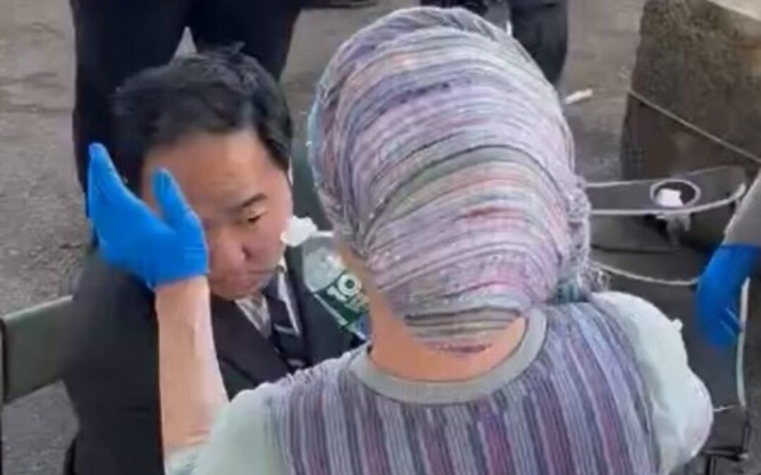 Senator says he was pepper-sprayed as Democrats storm ICE facility in Newark, DHS pushes back