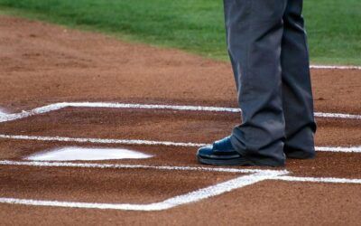 Consumer group criticizes MLB after it scolded pitchers for writing Bible verses on hats