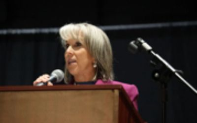 Group challenges gender policies in New Mexico schools