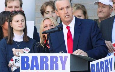 Trump-backed Moore leads Alabama Senate runoff