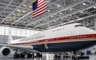 Trump welcomes NEW Air Force One with signature, announces historic flyover