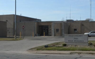 ICE nabs jail officer who claimed gay-asylum, then married sheriff’s daughter