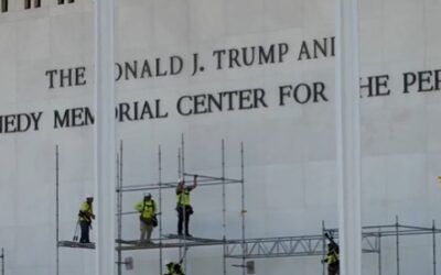 Tarp on Kennedy Center foils spectacle as ‘haters stand out on the street, screeching about a name’