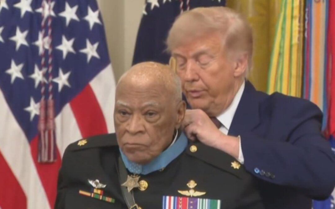 Trump honors Vietnam Marine legend who carried scars, grief and 19 bullet wounds home