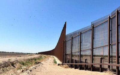 Installation of Big Bend border wall set for August in Texas