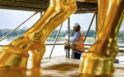 Trump’s regilded sculptures unveiled, America’s golden horses emerge from behind scaffolding