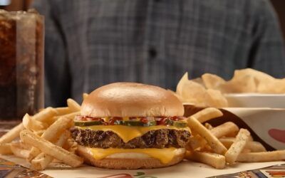 Chili’s just humiliated fast food with one savage viral troll after Burger King meal hits $18