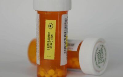 What is causing US prescription drug costs to plummet?