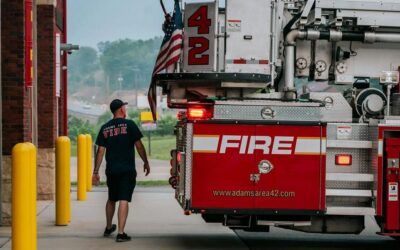 Evacuations remain, containment grows for Reno wildfire