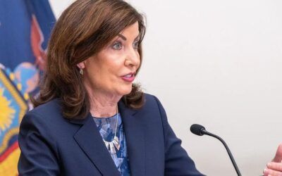 Hochul makes plea to Trump administration to extend protected status