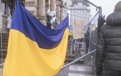 Russia and Ukraine hammer each other, but can’t defend themselves